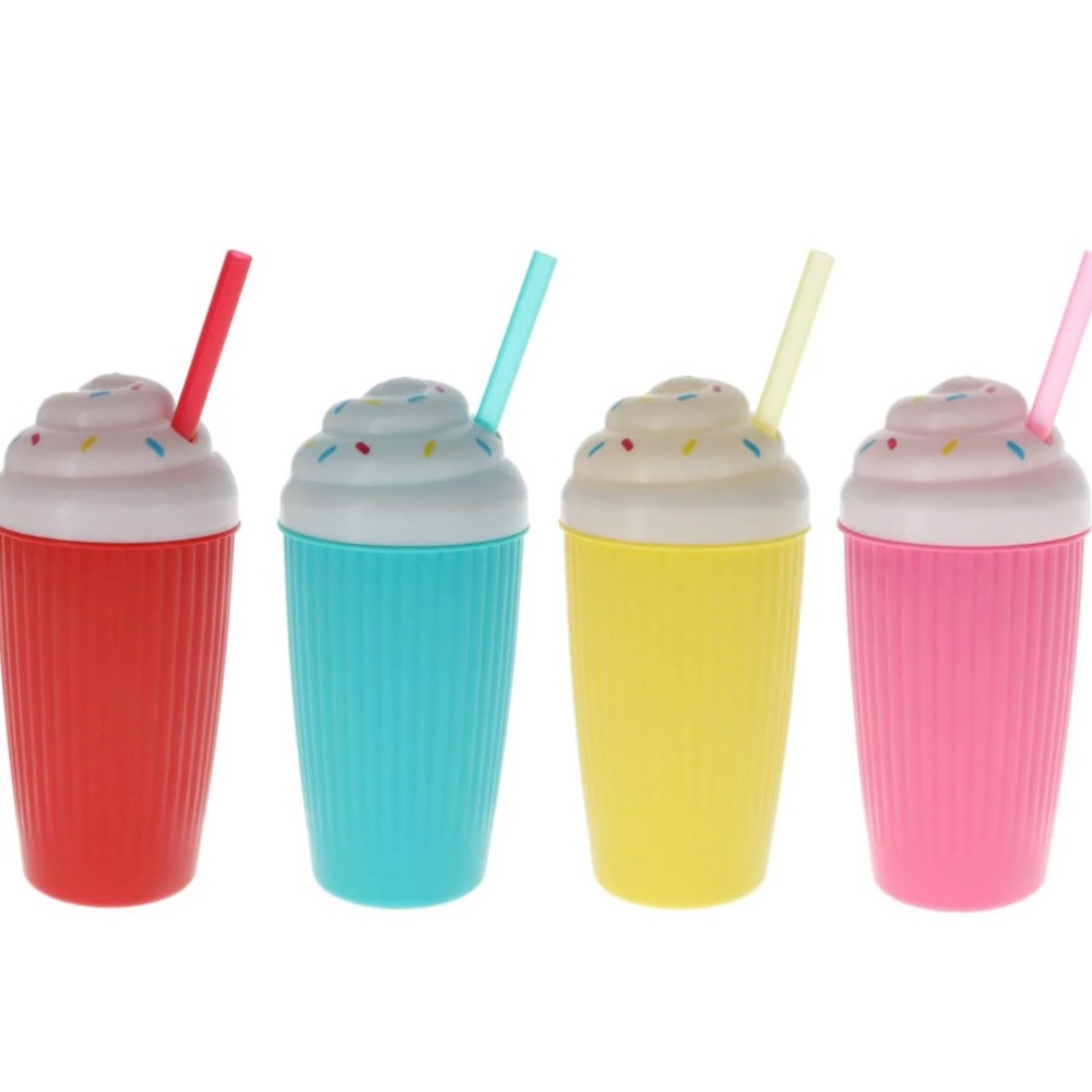 NEW 4-pack of Sundae Tumbler with Straw Drinking Cups (one of each color)